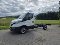 Kall37_2884623 vehicle image