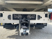 BARR136_2715360 vehicle image