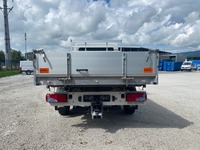 BARR136_2715360 vehicle image