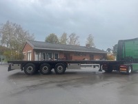 MBTR124_2775152 vehicle image