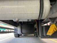 PREI272_2761002 vehicle image