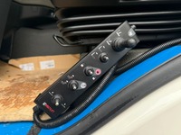 TMR8055_2752528 vehicle image