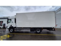 Rena3_2980725 vehicle image