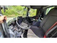 Rena3_2893913 vehicle image