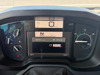 THOM6454_2926492 vehicle image