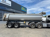 AGRO3463_2683635 vehicle image