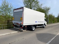 DTCH10536_2825032 vehicle image