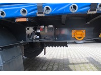 INTG9387_2968065 vehicle image