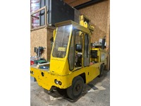 JAQU922_2786289 vehicle image