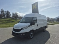 KOLL209_2612761 vehicle image