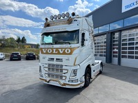 AGRO3463_2683644 vehicle image