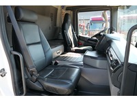 DOLD2821_2697974 vehicle image