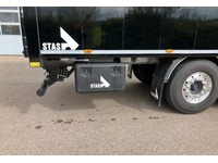 INTG9387_2730068 vehicle image