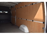 TOC1273_2989227 vehicle image