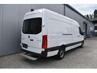 TOC1273_2989227 vehicle image