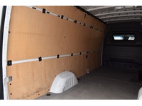 TOC1273_2989227 vehicle image