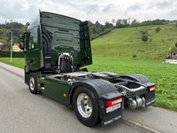 WIND191_3032904 vehicle image