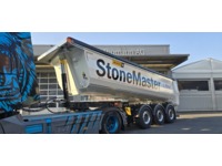 THOM6454_2830705 vehicle image