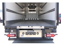 DOLD2821_3017638 vehicle image