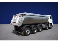 BFS260_2770027 vehicle image