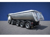 BFS260_2770027 vehicle image