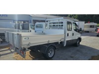 SEDU206_2969987 vehicle image