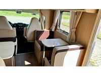 RINA4324_2917394 vehicle image