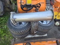 0433025 vehicle image