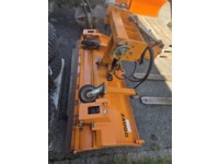 0433025 vehicle image