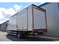 TOC1273_2911866 vehicle image