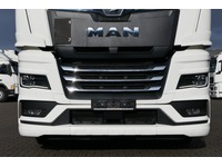 DOLD2821_2830881 vehicle image