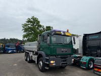 UNIK8334_2912814 vehicle image