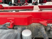 UNIK8334_2884772 vehicle image