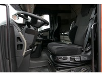 DOLD2821_2886684 vehicle image