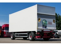 DOLD2821_2988865 vehicle image