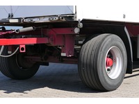 DOLD2821_2988865 vehicle image