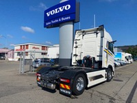 VTBO844_2729318 vehicle image