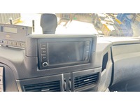 TAMZ4659_2920879 vehicle image