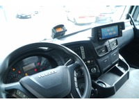 VEBI10438_2724211 vehicle image
