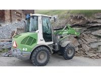 HUNG10688_2839444 vehicle image