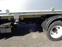 GEHR175_2738340 vehicle image