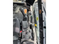 VISI1614_2908170 vehicle image