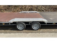 AUKL8793_3001783 vehicle image