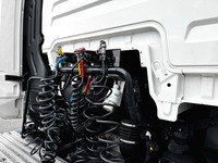 MAN126_2867170 vehicle image