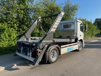 DTCH10536_2825785 vehicle image