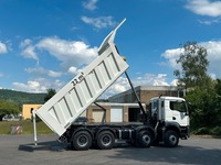 TMR8055_2868641 vehicle image