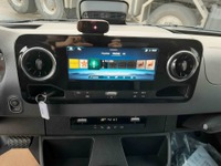 ALTH1974_2833394 vehicle image