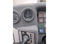 RARO1486_2867415 vehicle image