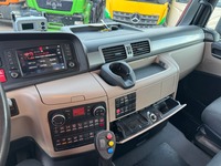AGRO3463_3038318 vehicle image