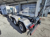 wira34_2311456 vehicle image